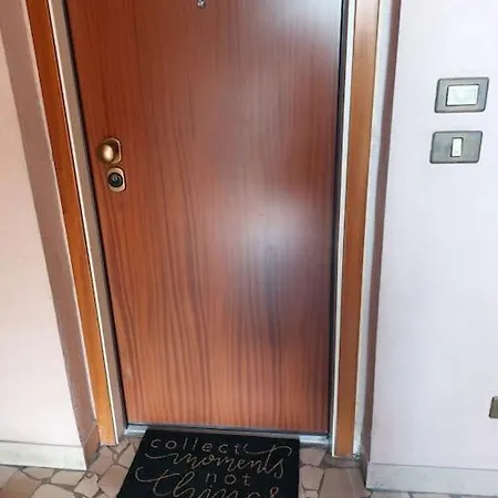 Casa Gerry Centro דירה ברגמו